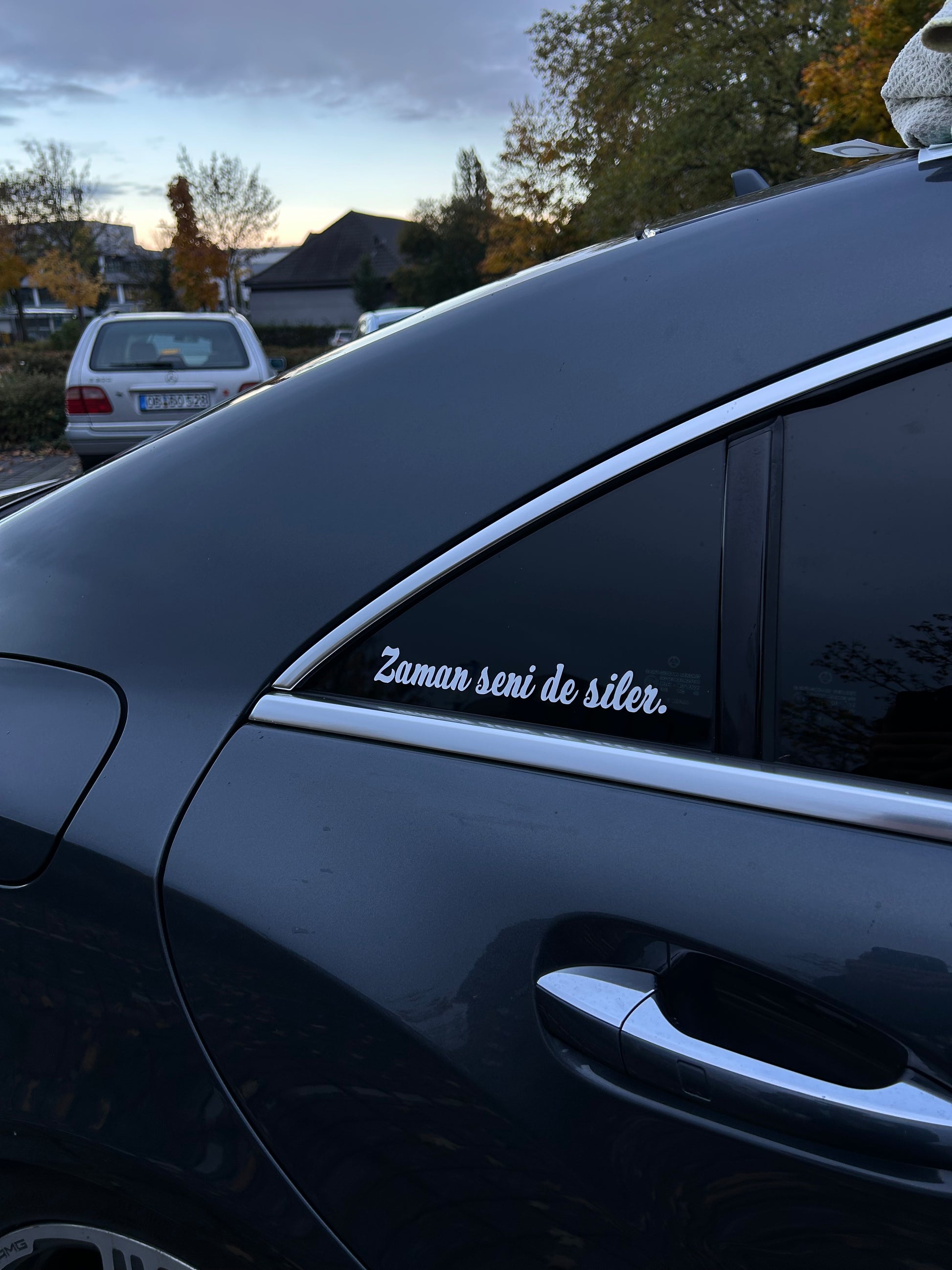 Zaman seni de siler.